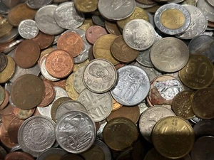 WORLD Coins Over 100 INTERNATIONAL FOREIGN 1+ LBS BULK LOT Free Shipping Gd - BU - Picture 1 of 15