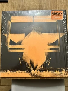 The Prodigy - Invaders Must Die Remixes + RSD23 Limited Orange Vinyl - Picture 1 of 3