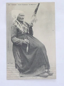 Vendee Vieille Vendeenne LA MERE COCO CARTE POSTALE CPA 85 1904 - Picture 1 of 2