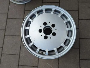 1 cerchio in lega originale Mercedes W124 7Jx15 ET 41 1244010902 - Foto 1 di 4