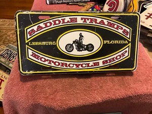 Metal License Plate Saddle Tramps Motorcycle Shop Leesburg Florida - Picture 1 of 3