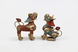 Pair of Small Tibetan Turquoise Coral Lions (4 inch tall) - Picture 1 of 16