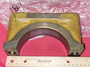 6210-21-1210 KOMATSU BEARING CAP FITS 6210211210 CAP ONAN 186-1804 NOS - Picture 1 of 4