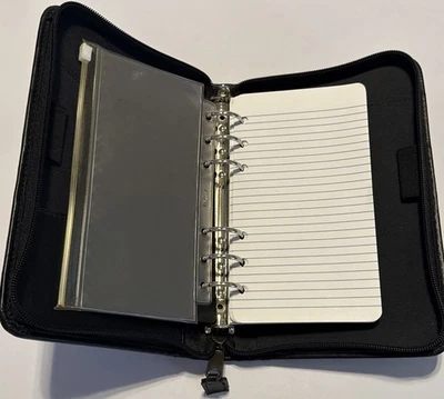 Temporizador de día organizador planificador de 6 anillos negro con cremallera aprox. "5"" X 8""" Foto 1 de 4