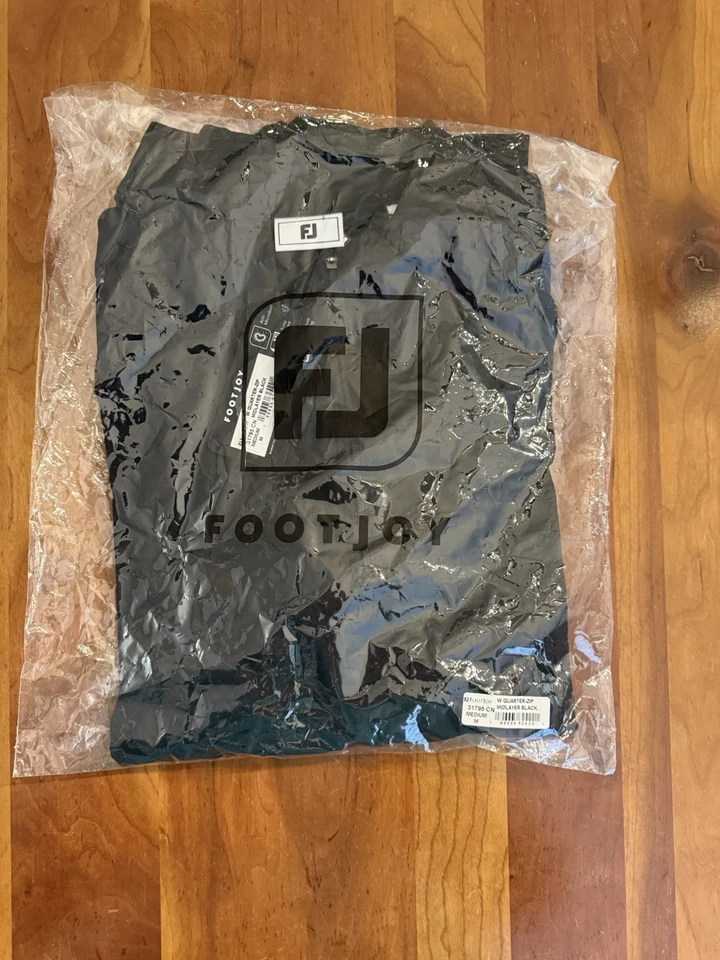 FootJoy WOMEN’S 1/4 Zip Midlayer Black Medium NWT CG-180 - Image 1 of 2