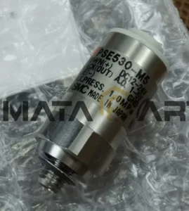 1pcs SMC PSE530-M5 pressure sensor 1.0MPa 12-24VDC - Picture 1 of 3