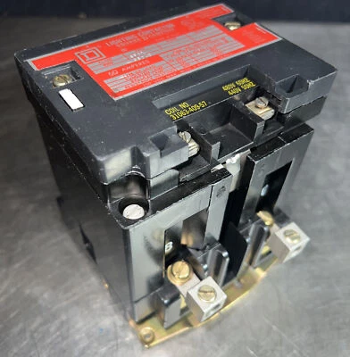 Used Surplus Square D Lighting Contactor 8903 SP01 - Image 1 of 4