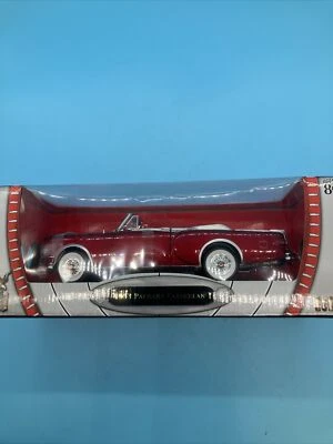 Road Signature Collection 1953 Packard Caribbean DieCastCar - Image 1 of 4