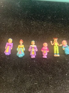 Vintage Polly Pocket Figures Lot 3 - Picture 1 of 3