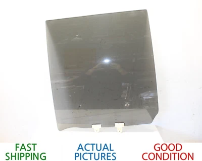 1997-2003 INFINITI QX4 REAR LEFT DRIVER SIDE DOOR WINDOW GLASS OEM - Image 1 of 4