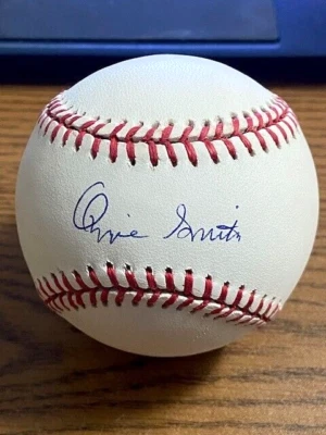 OZZIE SMITH SIGNED AUTOGRAPHED ONL BASEBALL!  Cardinals!  HOF! - Image 1 of 2