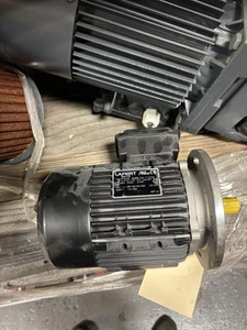 NEW NO BOX Lafert AM71ZCA4 Ac Motor 3/4hp 1660rpm 230/460v-ac 3ph AM 71Z CA4 - Picture 1 of 5