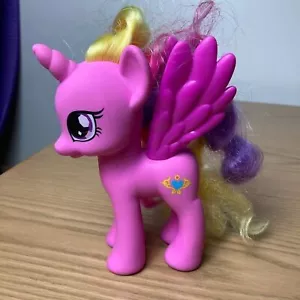 My Little Pony Princess Cadence Pegasus Unicorn 6 in Figure Hasbro 2010 G4 - Picture 1 of 4