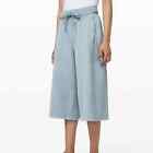 Lululemon Inner Glow Culotte Wide Leg Crop Pants Size 8 Blue