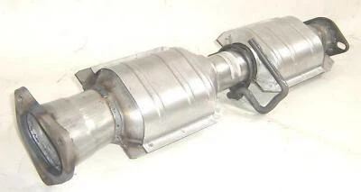 Catalytic Converter Fits 1991 1992 1993 Mazda Navajo - Image 1 of 4