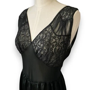 Vintage Rogers Runproof Black Lace Lingerie Slip Dress Goth Fairy Whimsygoth 34 - Picture 1 of 6