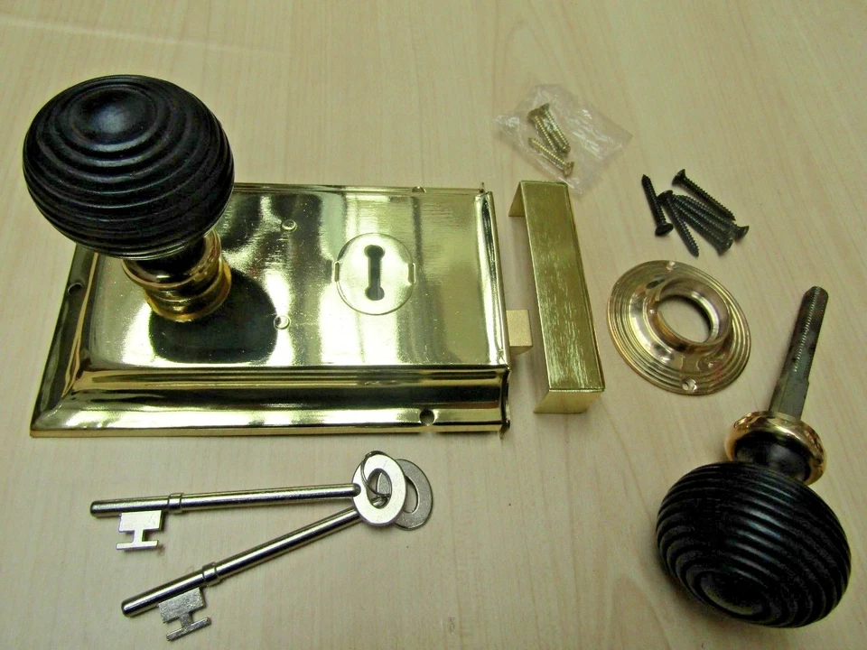 TRADITIONAL CLASSIC RETRO VINTAGE OLD ENGLISH RIM DOOR LOCK KNOB HANDLES SET - Image 1 of 1