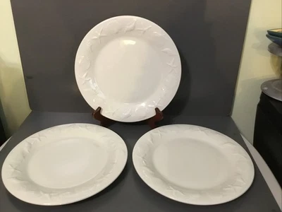 (3) ~ Coquille By Tabletops Unlimited Embossed Shells & Starfish Dinner Plates - Image 1 of 4
