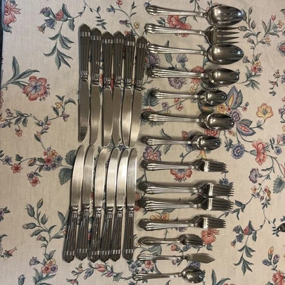 Juego de cubiertos Hampton Silversmiths Dazzle 68 acero inoxidable 18/10 Corea Foto 1 de 4