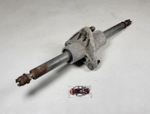 HONDA US (ATC 90) OEM Front wheel axle & hub assy - Picture 1 of 2