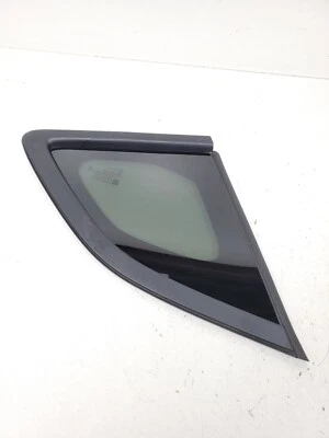 CHEVROLET CHEVY TRAX LT 2024-2025 TRASERO IZQUIERDO LADO DEL CONDUCTOR CUARTO VENTANA CRISTAL Foto 1 de 4