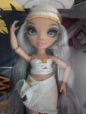 Rainbow High Pacific Coast MARGOT DE PERLA Opal (Iridescent White) Fashion Doll - Image 1 of 4