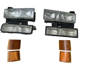 GM Chevrolet SIlverado C1500 1994 Headlights and reflectors - Picture 1 of 10