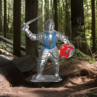 Charbens Toys figure Knight In suit of armour LEAD 1950's crusader - Image 1 of 2