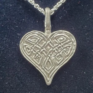 Celtic Heart Knotwork Pewter Pendant Necklace Fellowship Foundry US Made *NEW* - Picture 1 of 3