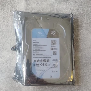 Seagate 2Tb Skyhawk Surveillance +Rescue 3.5" Hard Drive ST2000VX017 Sata 6Gb/S/ - Afbeelding 1 van 2