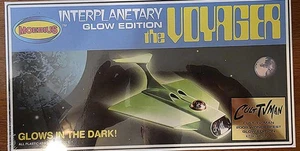 Moebius Interplanetary Glow Edition Voyager No.831 Sealed - NIB - Picture 1 of 3