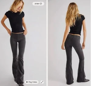 Free People Penny Pull-On Damenjeans 27R verwaschen schwarz ausgestelltes Bein gebraucht, in einwandfreiem Zustand - Bild 1 von 8