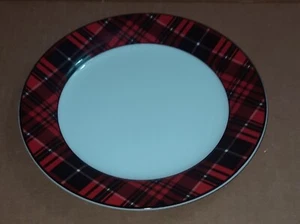 Plate Salad Target Home "TRADITIONAL HOLIDAY" - RED PLAID 9" Porcelain - Picture 1 of 5