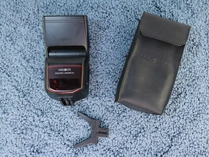 Minolta Maxxum 3500xi flash attacco a slitta per fotocamere a pellicola nero - testato con custodia! - Foto 1 di 24