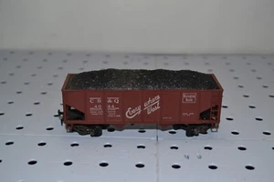 Lot of 3 Revell HO Scale CB&Q Burlington Route 2 Bay Hopper with Coal Load - Picture 1 of 10