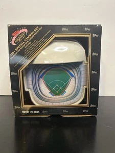 1991 Topps Stadium Club Dome Baseball Factory Set  Giambi & Ramirez RC - Picture 1 of 4