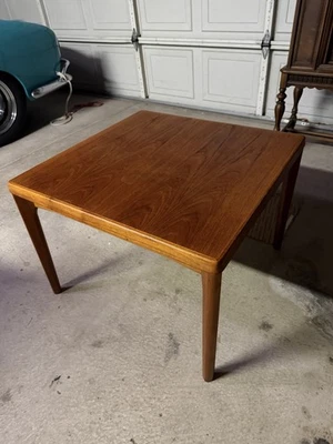 Датский квадратный журнальный столик середины века Vejle Stole-eg Mobelfabrik из палисандра  - Изображение 1 из 4