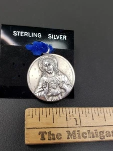 Vintage Sterling Silver Catholic Medal Jesus Christ Sacred Heart 24mm Dia. - Picture 1 of 3