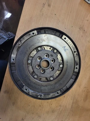 Audi A6 C6 2006 2.0 TDi Diesel GYX Manual Flywheel Dual Mass 03G105266 LUK — 第 1/4 张图片