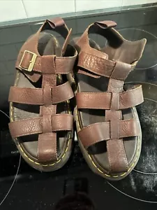 Sandali da pescatore Doc Dr Martens taglia 14 marroni in pelle Fenton non indossati - Foto 1 di 9