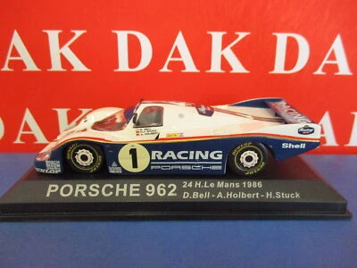 Die cast 1/43 Modellino Auto Porsche 962 24H Le Mans 1986 D. Bell - Immagine 1 di 4