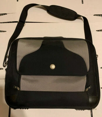 Funda para portátil Dell - Cuero negro y nailon plateado - 18"x14"x4" Foto 1 de 4