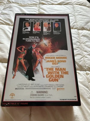 Sideshow 12” 1:6 Bond Man con pistola dorada SCARAMANGA Christopher Lee ¡Como nuevo! Nuevo en caja Foto 1 de 3