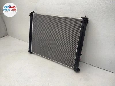 2023-24 LEXUS RZ450E RADIADOR MOTOR DE AGUA PRINCIPAL CONJUNTO ENFRIADOR DE BATERÍA AWD OEM Foto 1 de 4