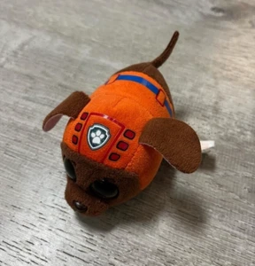 Juguete de peluche apilable Ty Beanie Boos Teeny Ty 4" Paw Patrol Zuma - Imagen 1 de 2
