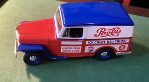 Liberty Classics, Pepsi Cola Truck, 53 Willys Jeep Maßstab 1:24 DieCast Bank - Bild 1 von 6