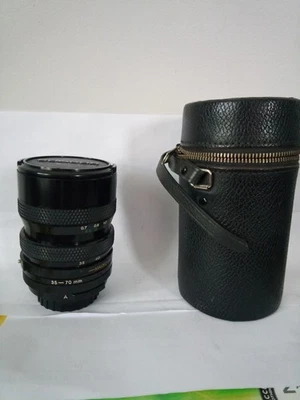 VINTAGE SOLIGOR MC ZOOM-AUTO No 97934406  f2.5/3.5 f= 35-70mm P Screw Mount  - Image 1 of 4