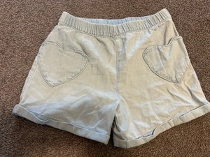 365 Kids Garanimals Girls Denim Heart Shorts 10 - Picture 1 of 6