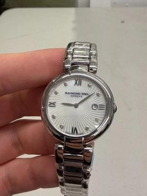 Reloj Raymond Weil 1600-STP-00995 Blanco Brillante Madre de Peal Esfera Diamante Foto 1 de 4