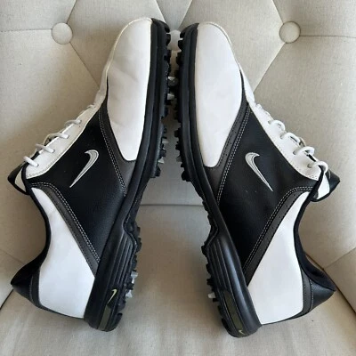 Zapatos de golf Nike Heritage para hombre talla 13 EE. UU. Saddle Swoosh negros blancos picos Foto 1 de 4